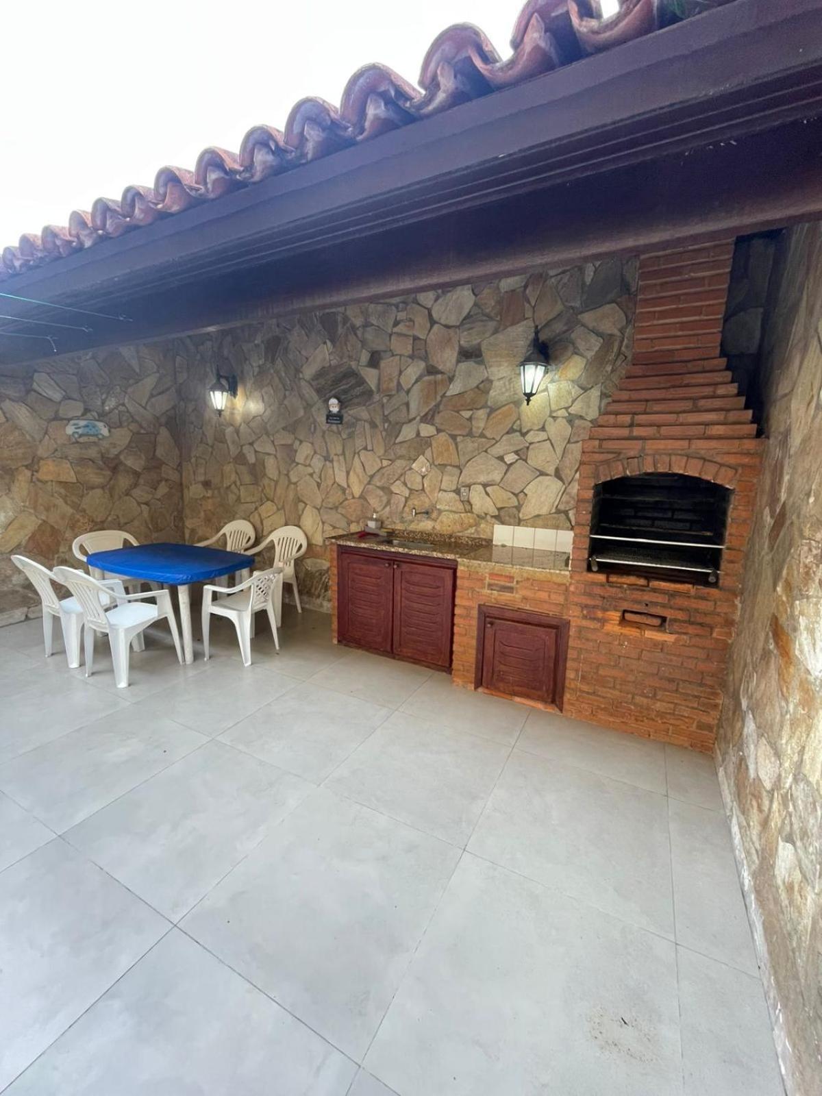 Сasa de vacaciones Casa 4 Quartos Em Frente A Grande *